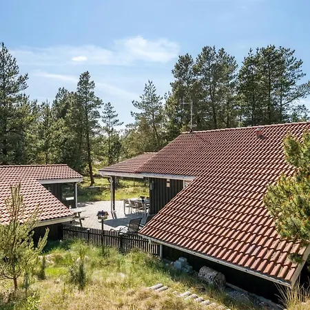 Augustine - 1-6km From The Sea By Interhome Feriehus *