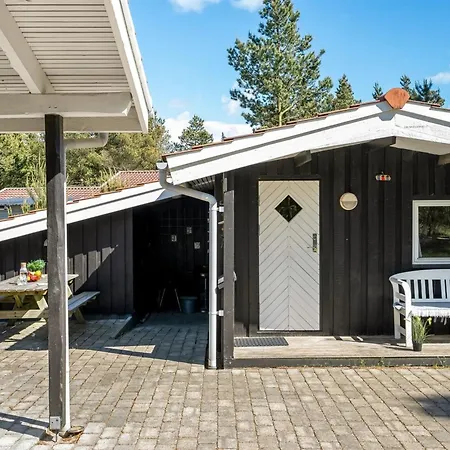 Casa de Férias Augustine - 1-6km From The Sea By Interhome