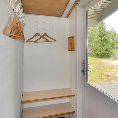 Augustine - 1-6km From The Sea By Interhome