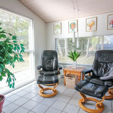 Casa de Férias Augustine - 1-6km From The Sea By Interhome