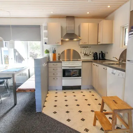 Augustine - 1-6km From The Sea By Interhome *
